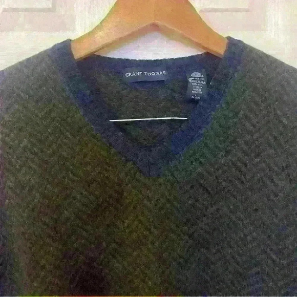 Vintage Grant Thomas 100% Wool Herringbone V-Neck Sweater Size L NWT - Picture 6 of 9